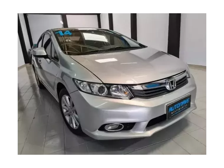 Honda Civic Prata 8