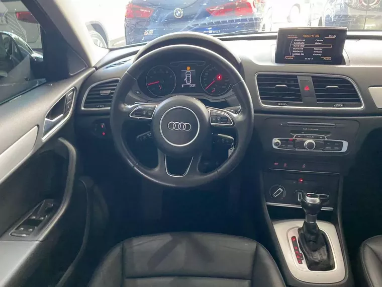 Audi Q3 Preto 3