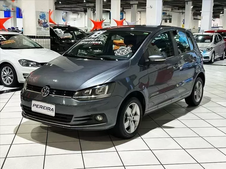 Volkswagen Fox Cinza 16