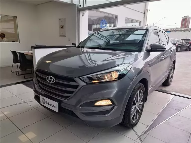 Hyundai Tucson Cinza 5