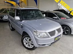 Mitsubishi Pajero TR4