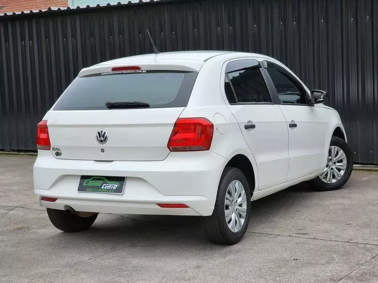 Volkswagen Gol Branco 4