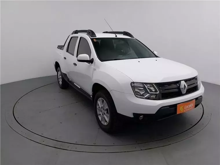 Renault Duster Oroch Branco 5