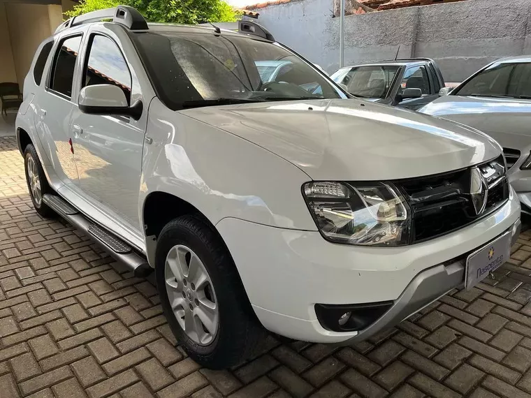 Renault Duster Branco 9