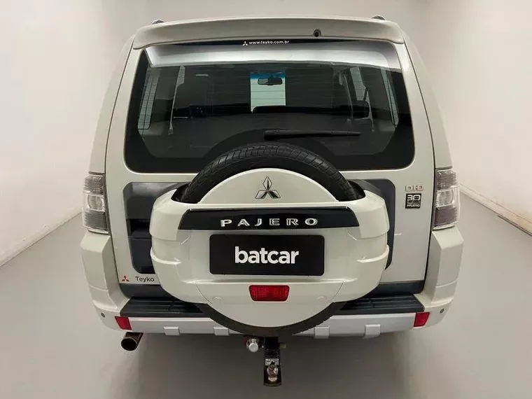 Mitsubishi Pajero Full Branco 5