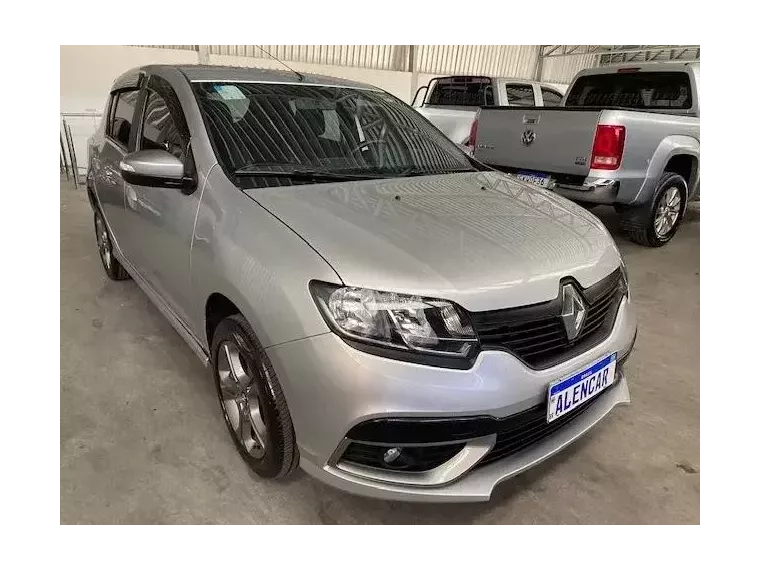 Renault Sandero Prata 4