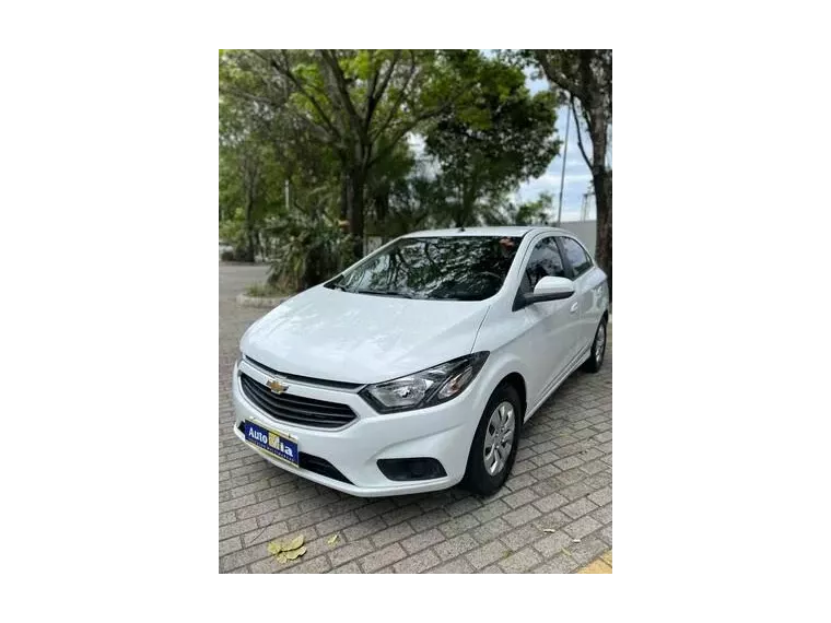 Chevrolet Onix Branco 6