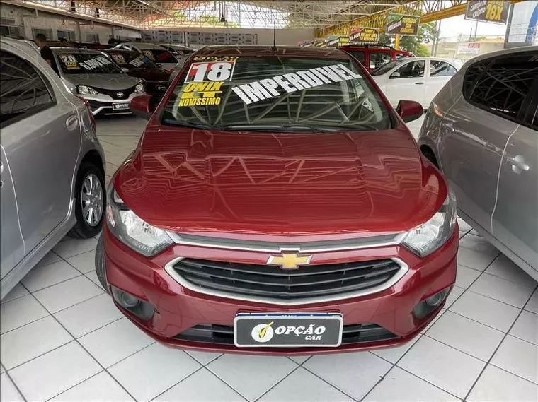 Chevrolet Onix Vermelho 1