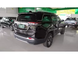 Jeep Commander