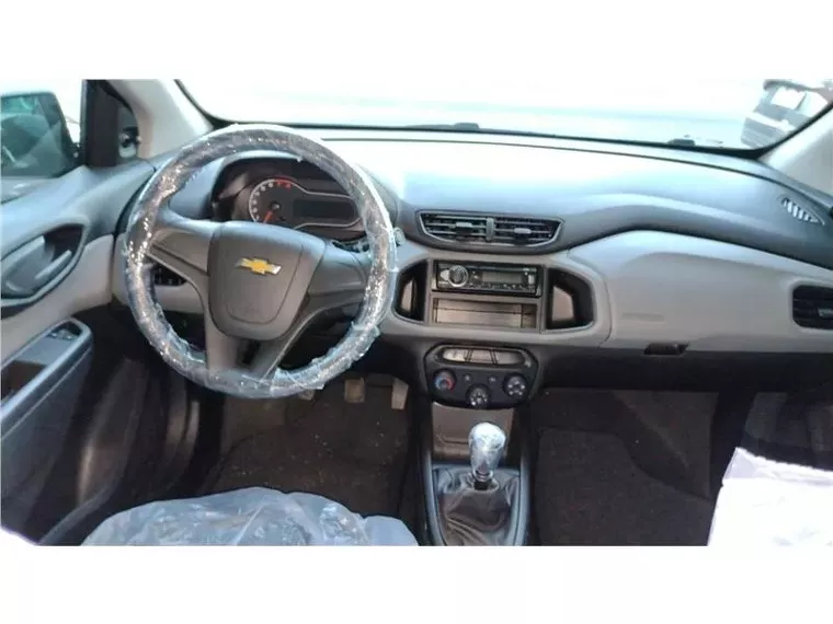 Chevrolet Prisma Branco 4