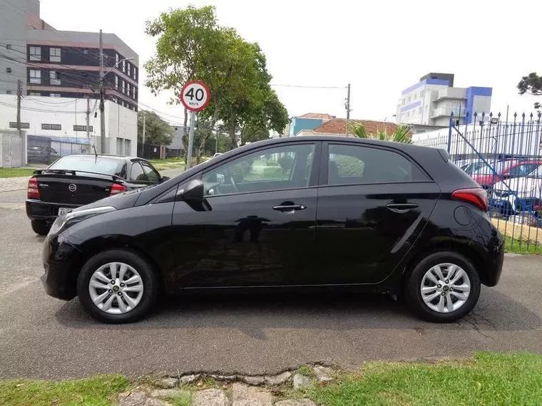 Hyundai HB20 Preto 12