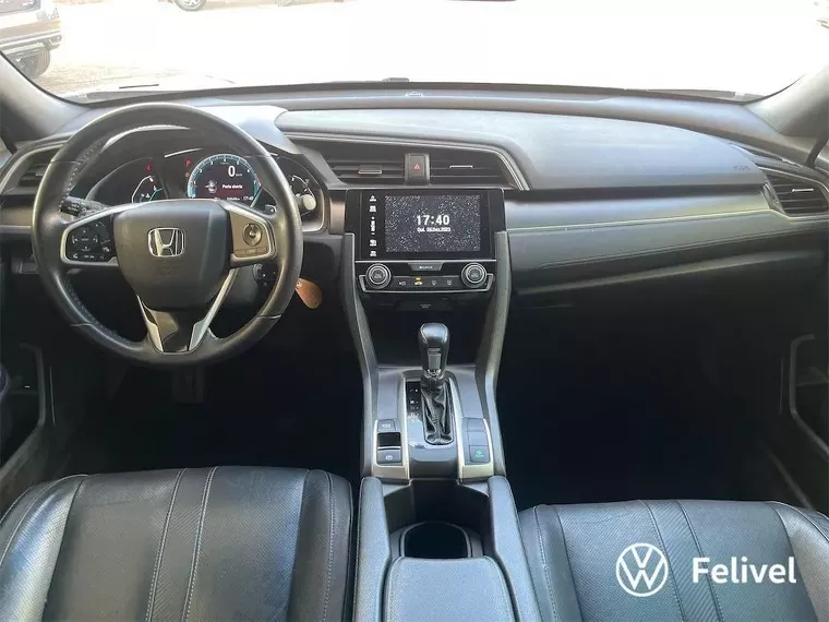 Honda Civic Prata 3