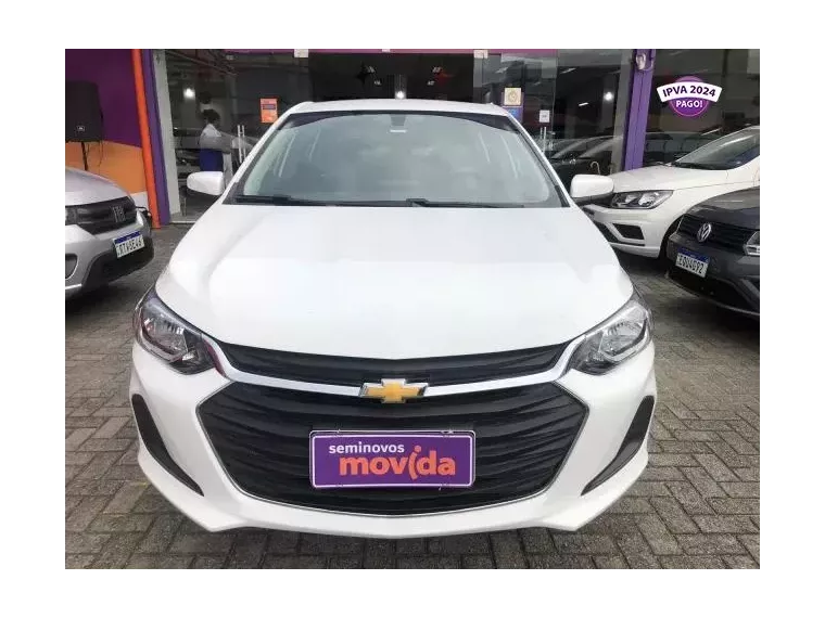 Chevrolet Onix Branco 6