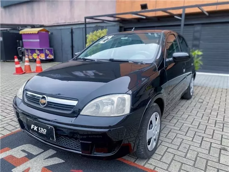 Chevrolet Corsa Preto 6