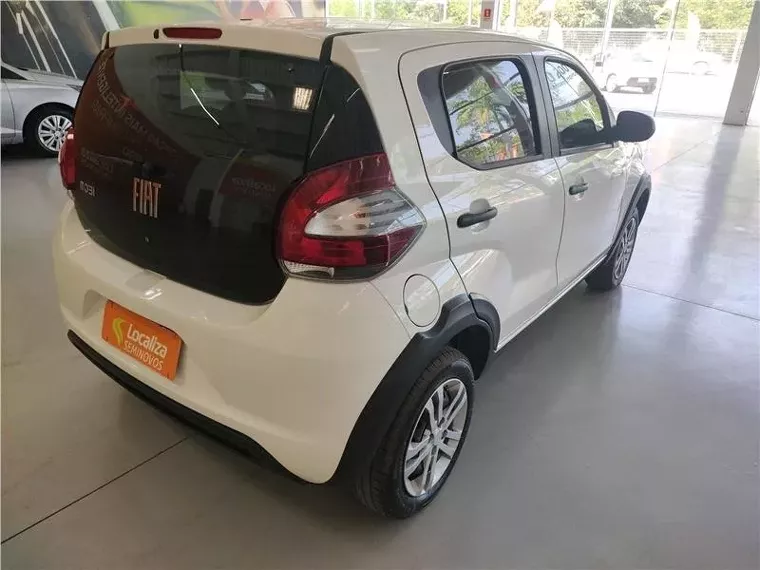 Fiat Mobi Branco 5