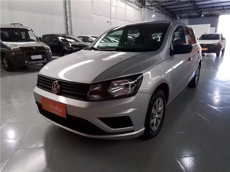 Volkswagen Gol Prata 3