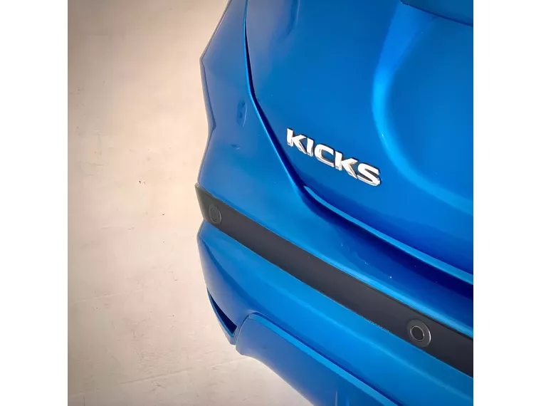 Nissan Kicks Azul 15