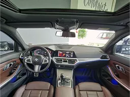 BMW 320i