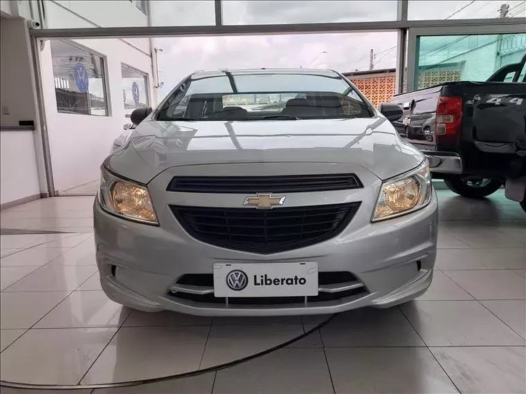 Chevrolet Prisma Prata 1