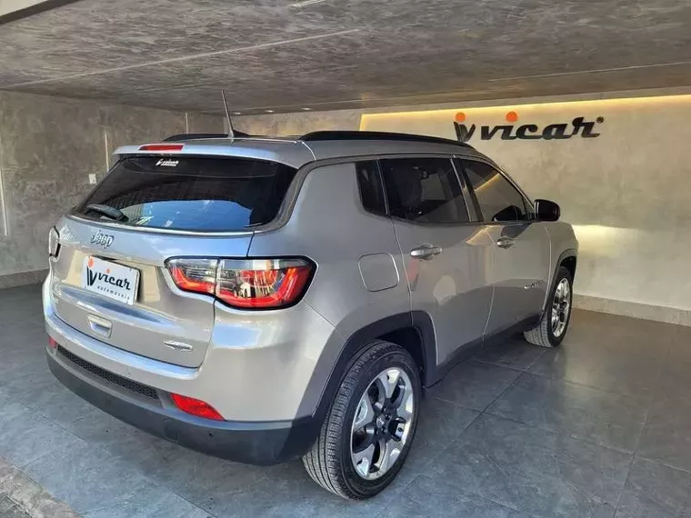 Jeep Compass Prata 10