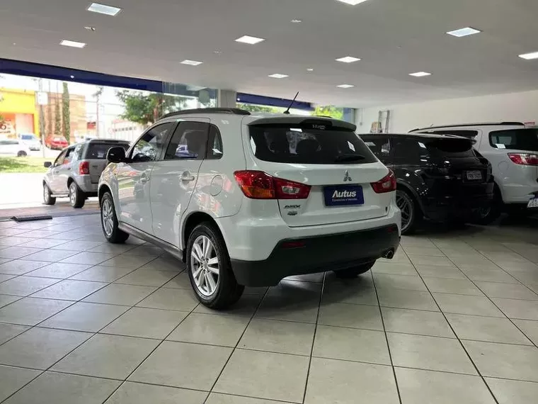 Mitsubishi ASX Branco 7