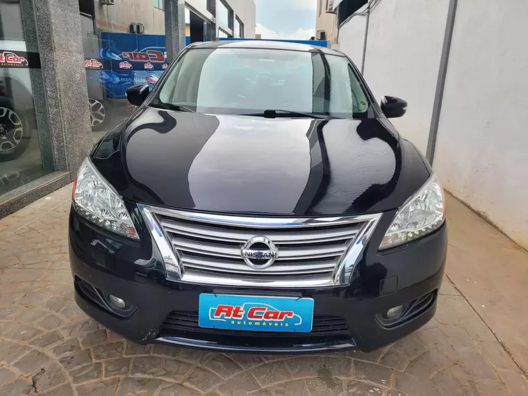 Nissan Sentra Preto 1