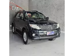 Toyota Hilux SW4