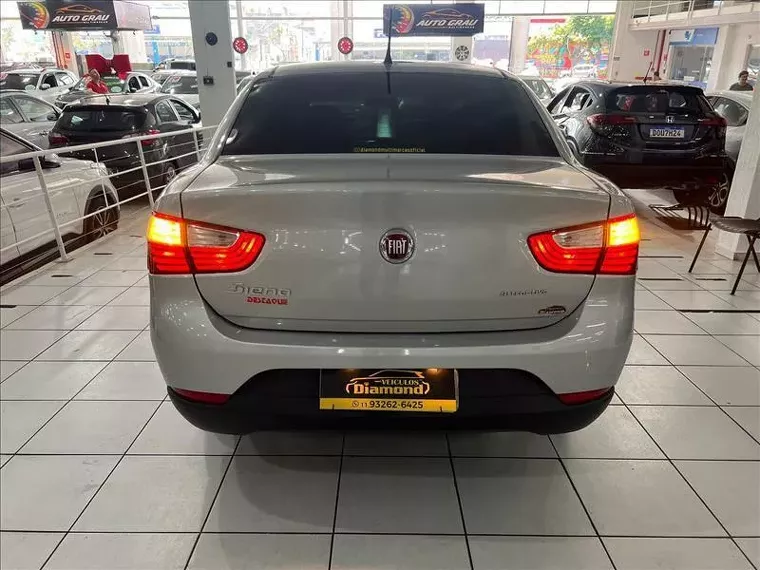 Fiat Grand Siena Prata 8