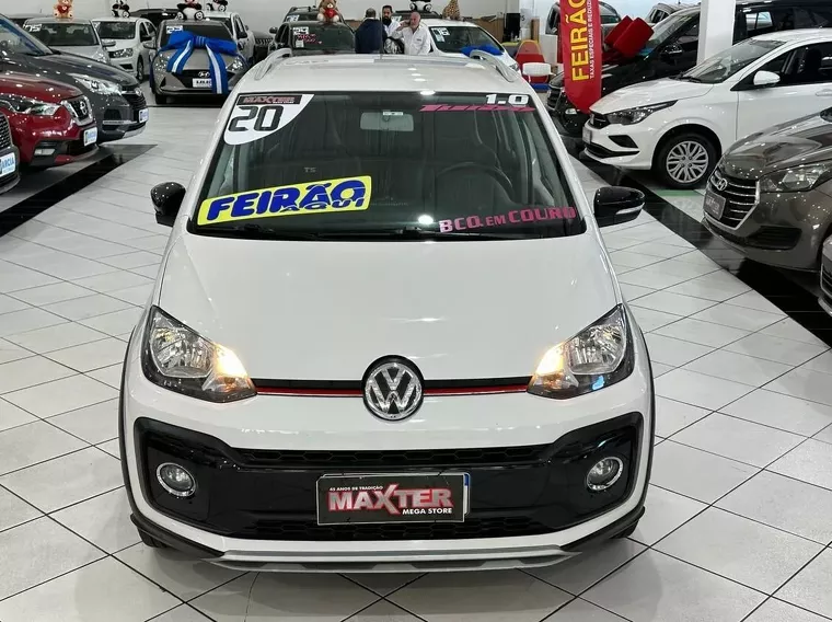 Volkswagen UP Branco 9