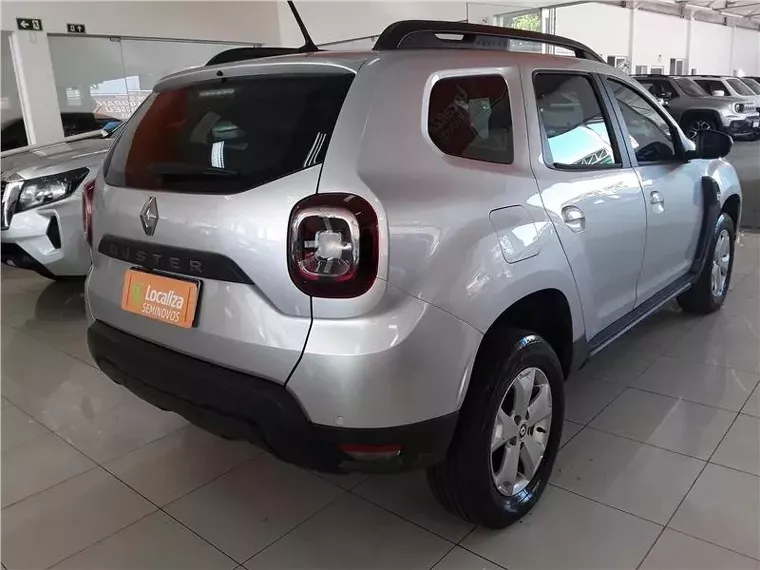 Renault Duster Prata 8