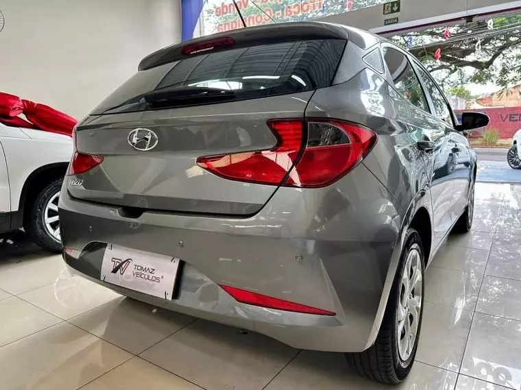 Hyundai HB20 Cinza 18