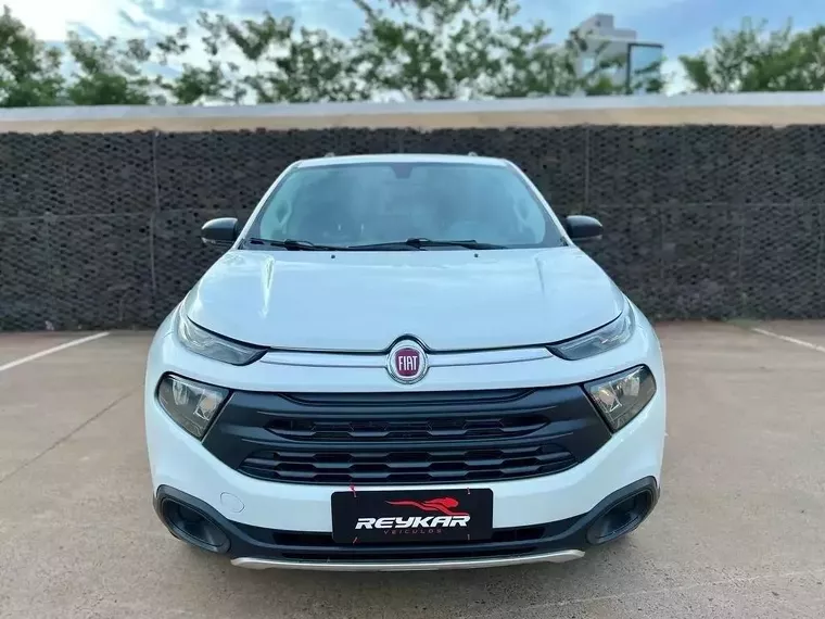 Fiat Toro Branco 2