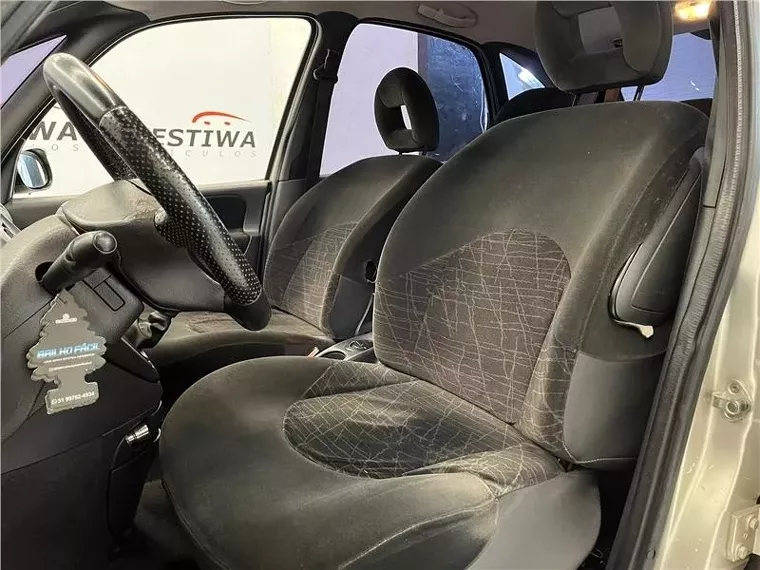 Citroën Xsara Picasso Prata 2