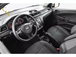 Volkswagen Voyage