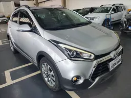 Hyundai HB20X