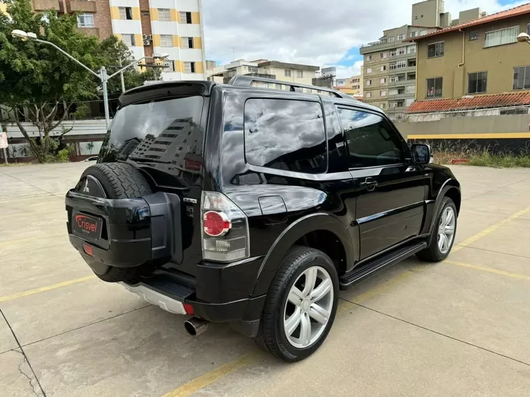 Mitsubishi Pajero Full Preto 16