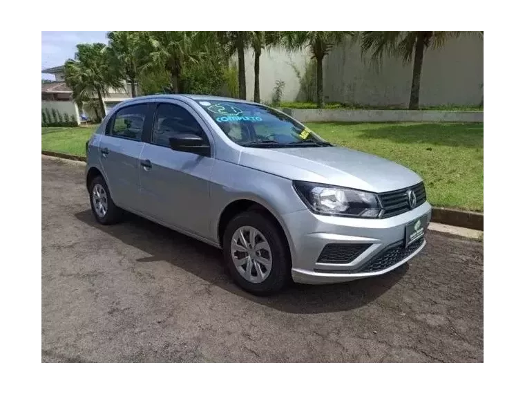 Volkswagen Gol Prata 5