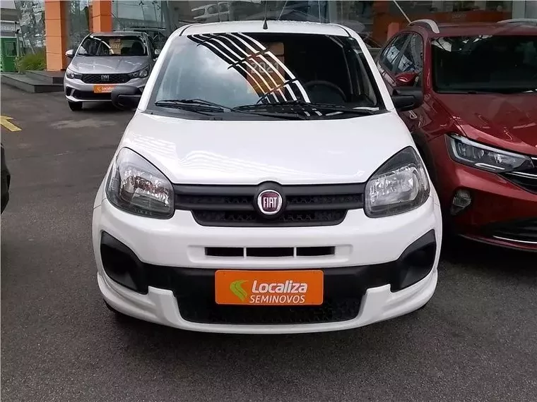 Fiat Uno Branco 13