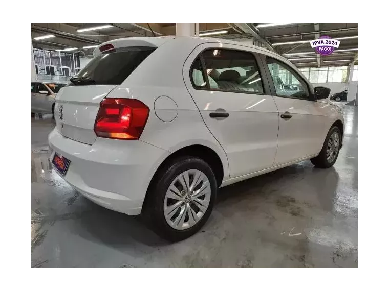 Volkswagen Gol Branco 1