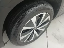 Volkswagen Taos