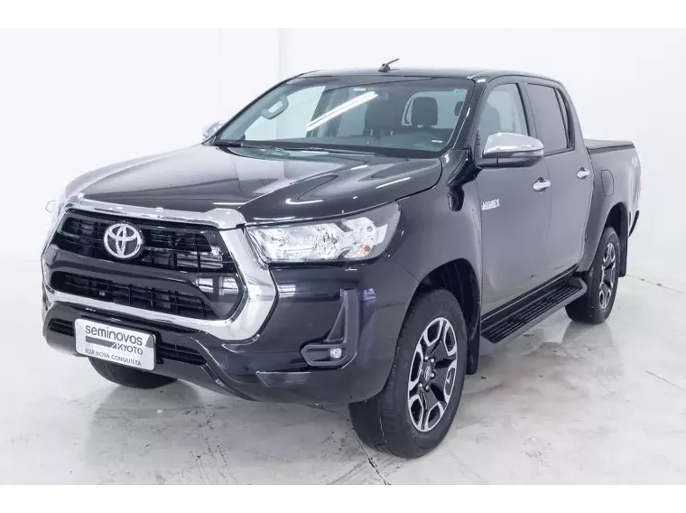 Toyota Hilux Preto 4