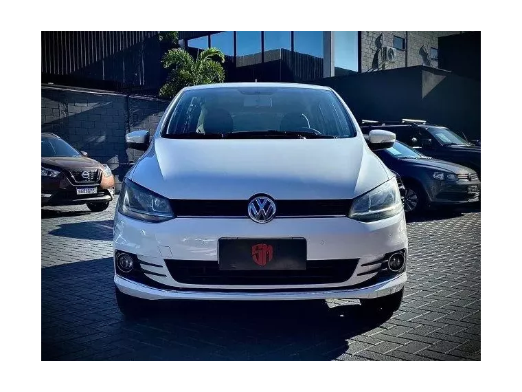 Volkswagen Fox Branco 3