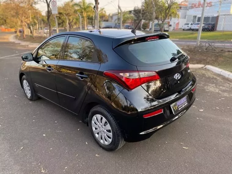 Hyundai HB20 Preto 10