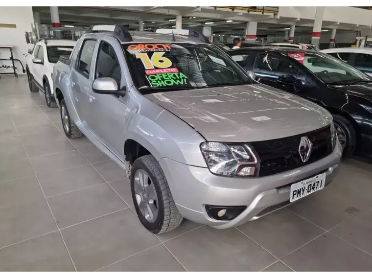 Renault Duster Oroch Prata 4