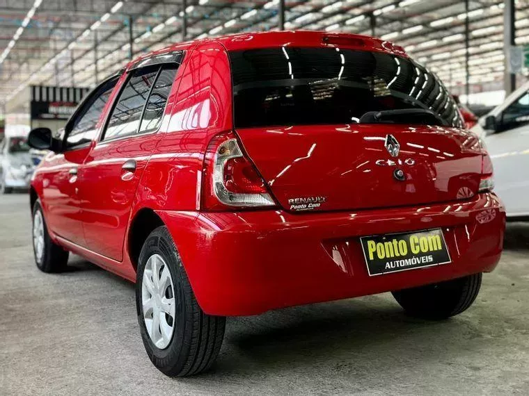 Renault Clio Vermelho 13