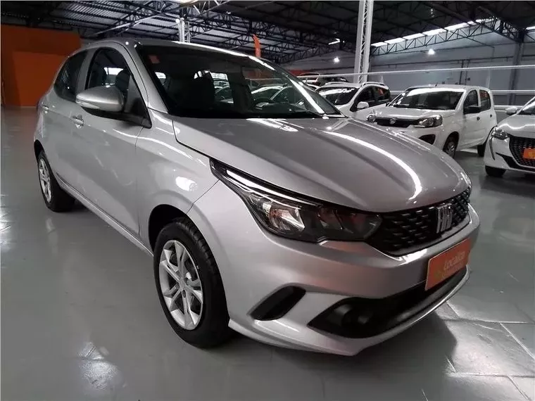 Fiat Argo Prata 14