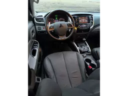 Mitsubishi L200 Triton