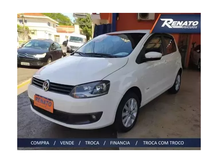 Volkswagen Fox Branco 4