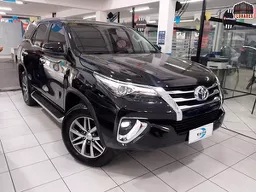 Hilux SW4