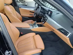 BMW 530i